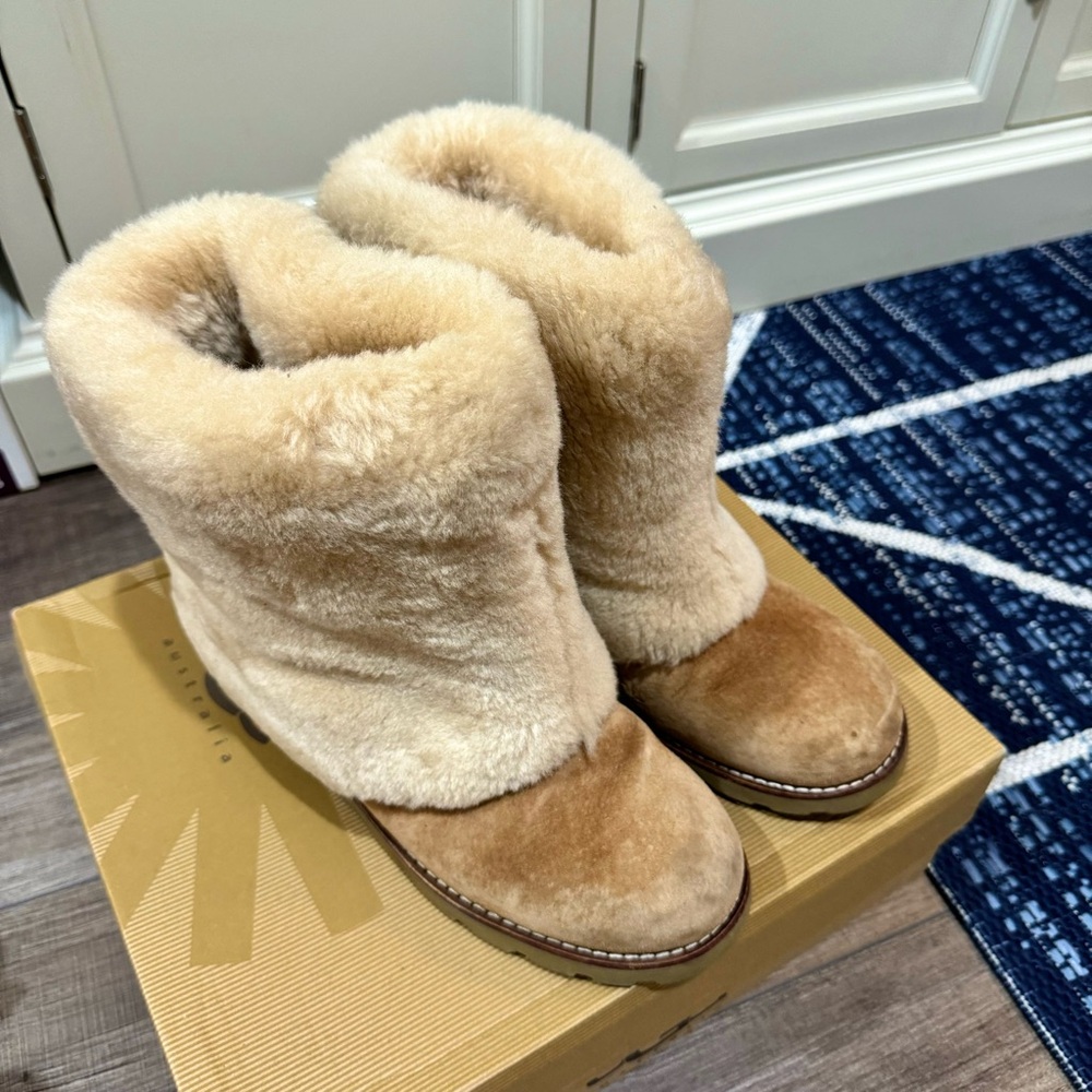 UGG Maylin Boots